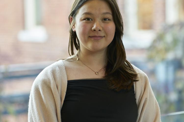 Headshot photo of Sara Pollanen